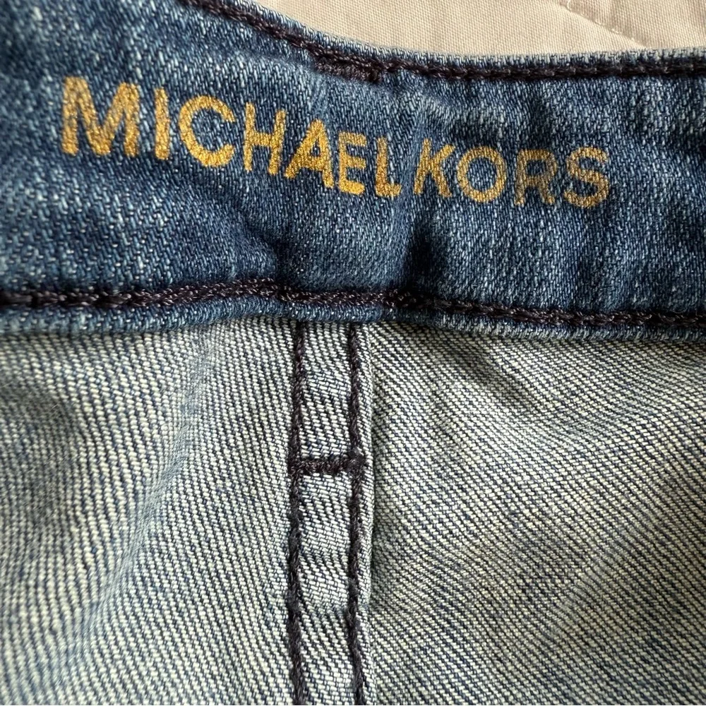 Michael Kors Bell Bottom Flare Stretch Jeans Patch Pockets Womens 4 Med Wash EUC